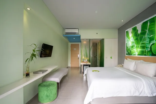 Eden, Pool Access, Eden Hotel Kuta Bali 2/3