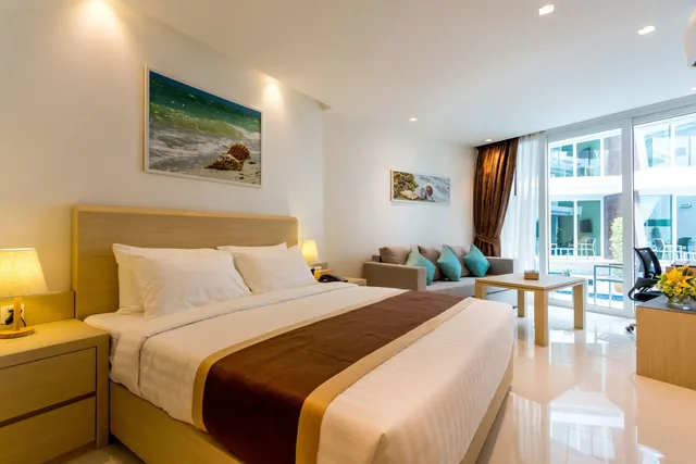 غرفة قياسية، The Beachfront Hotel Phuket 1/3