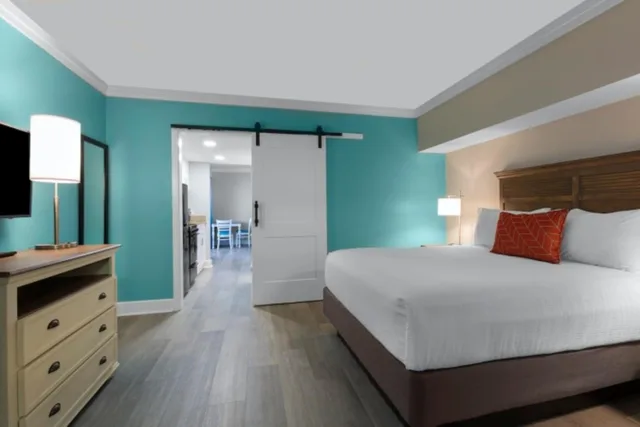 Splash Deck, Junior Suite, with View، Grande Cayman Resort 2/6