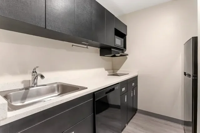 غرفة بسرير كوين، MainStay Suites Little Rock West Near Medical Centers 6/6