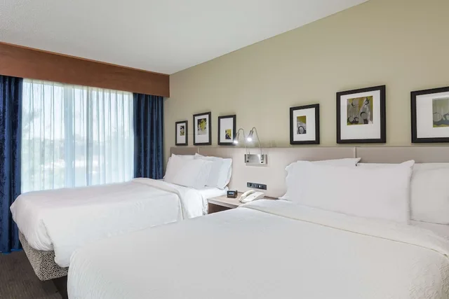 جناح جونيور بسريرين مزدوجين، Hilton Garden Inn Westbury 1/9
