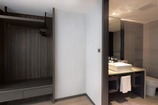 غرفة بريميير بسرير كوين، Lakeshore Hotel Yilan 2/2