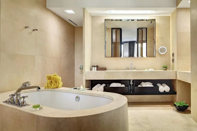 جناح جونيور بسرير كينج بغرفة نوم واحدة، Bulgari Hotel Milano 7/10