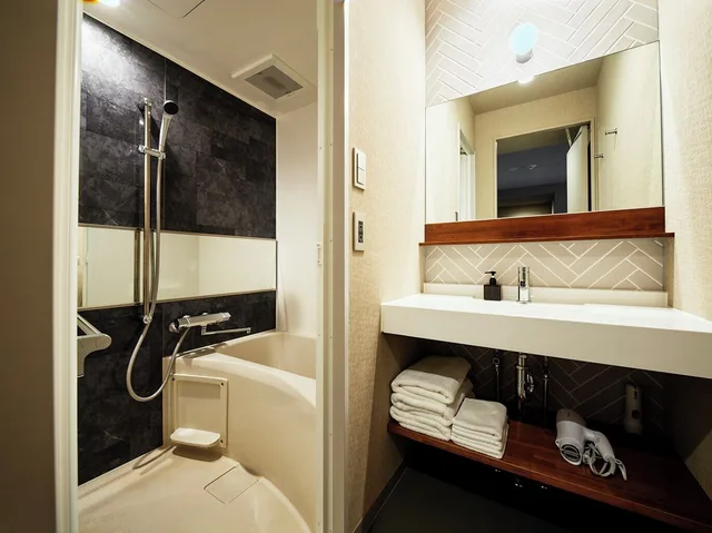 غرفة بريميوم بسريرين منفصلين مع أريكة، & Hotel Hakata 2/2