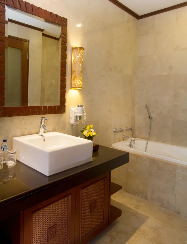غرفة ديلوكس بسرير مزدوج أو سريرين منفصلين بإطلالة على الحديقة، Grand Balisani Suites Hotel 6/6