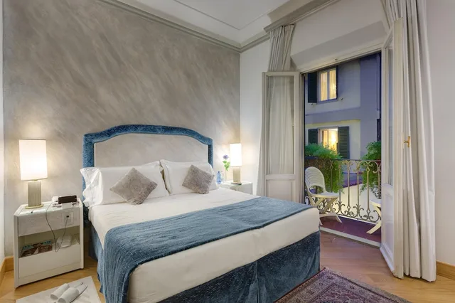 غرفة بسريرين منفصلين بشرفة، Rivoli Boutique Hotel 7/10