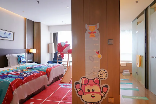 Standard, CROWNE PLAZA DALIAN SPORTS CENTER 4/10
