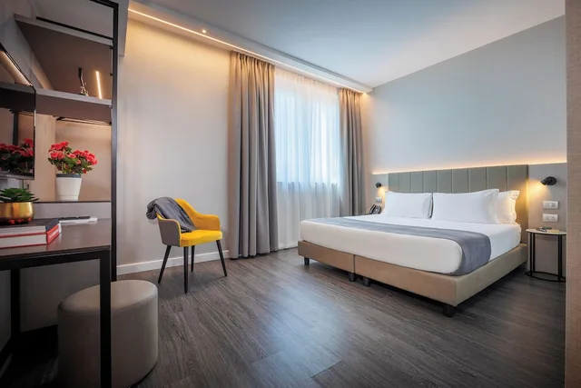 غرفة قياسية بسريرين منفصلين، iH Hotels Milano Centrale 2/3
