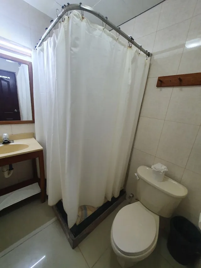 غرفة ديلوكس بسريرين مزدوجين، Caye Caulker Plaza Hotel 9/9