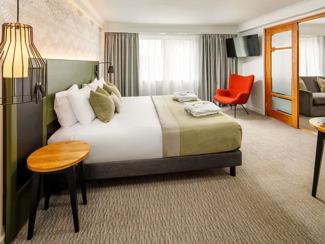 جناح بسرير كينج، Mercure Nottingham Sherwood Hotel 1/2
