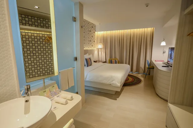 غرفة ديلوكس بسرير كينج، Hue Hotels and Resorts Puerto Princesa Managed by HII 8/8