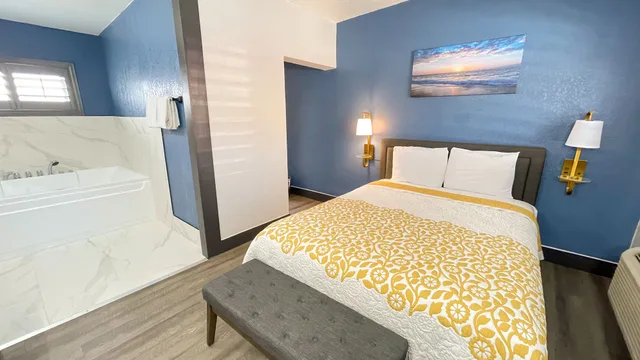 جناح استوديو رومانسي بسرير كوين، The Fremont Inn (ex Candle Bay Inn) 1/5
