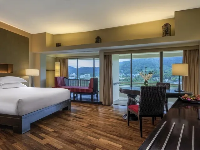 جناح جونيور بسرير مزدوج بإطلالة على الحديقة، Pullman Phuket Karon Beach Resort 2/9