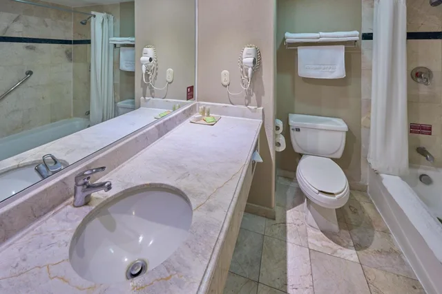 جناح بسرير مزدوج، City Express Suites by Marriott San Luis Potosi 7/9