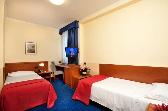 غرفة قياسية بسرير فردي، Best Western Blu Hotel Roma 4/10