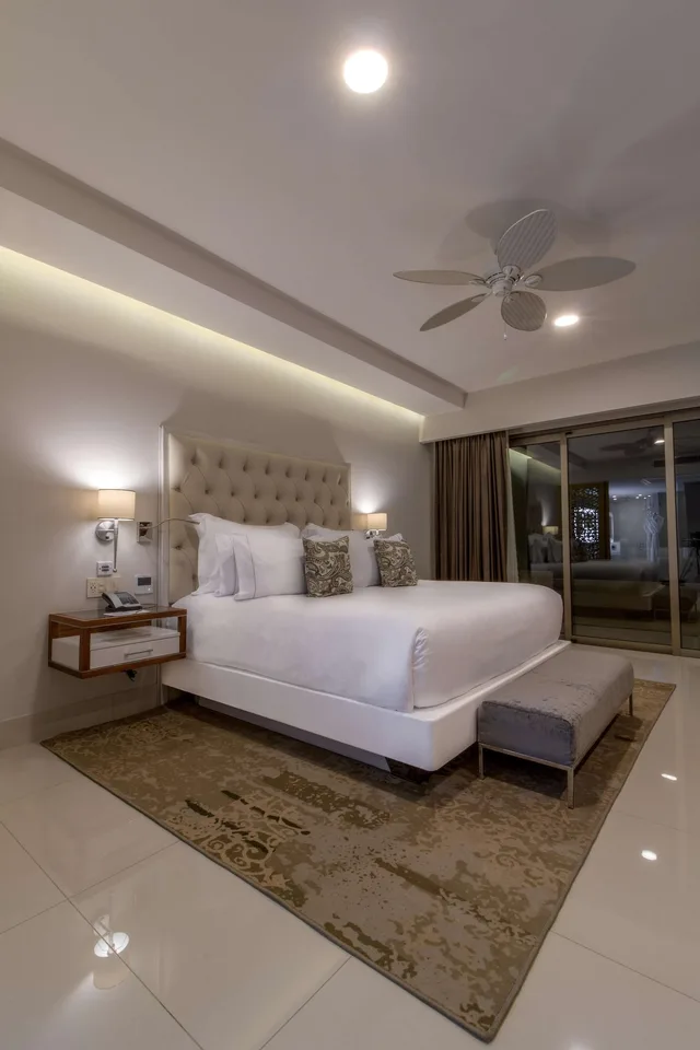 3 Bedrooms, Suite, 2 King Beds, 2 Queen Beds, Ocean Front, Garza Blanca Resort Spa Los Cabos 4/10