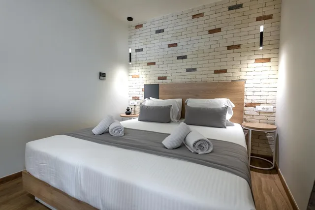 Senior, Double Bed, City View, Sauna، Hotel @ Syngrou Fix 2/3