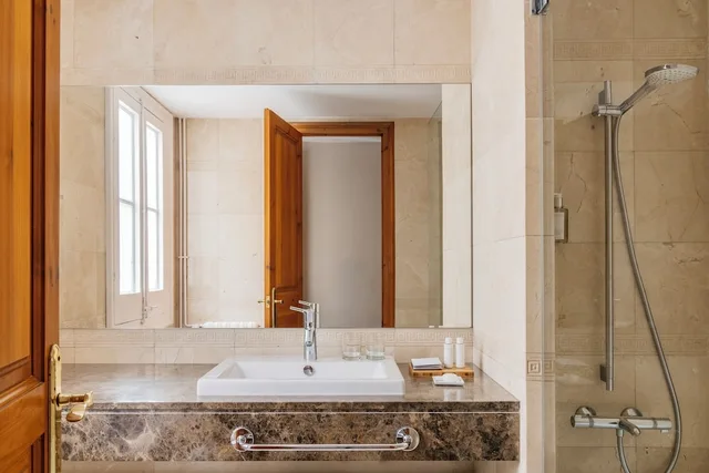 غرفة قياسية بسرير مزدوج مع أريكة، Barcelona Apartment Val 5/7