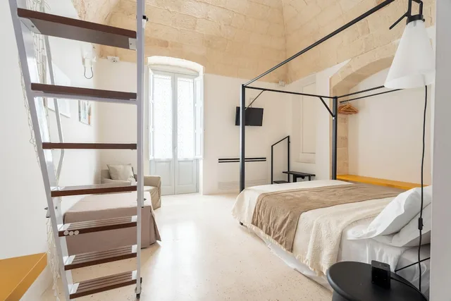 غرفة فاخرة بسرير كوين، Donna Domenica Boutique Suites 8/10