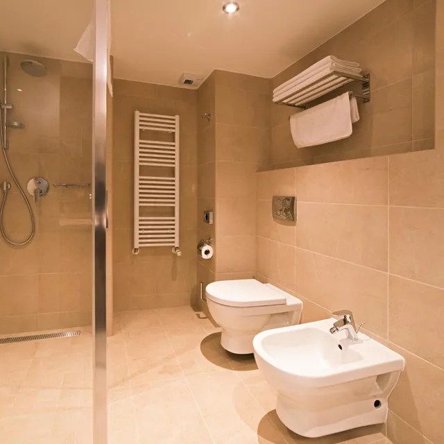 1 Bedroom, Suite, Lotus Them Spa Luxury Resort 4/4