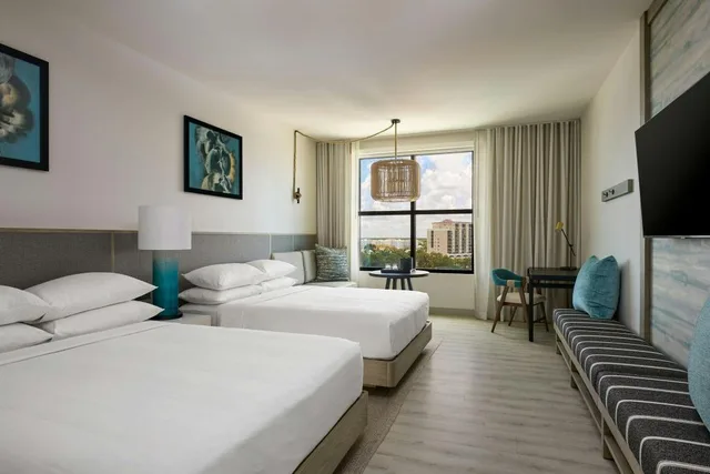Guest Room, 2 Queen Beds, Water View, Club Lounge Access, Club Floor, Palmetto Marriott Resort & Spa 1/2