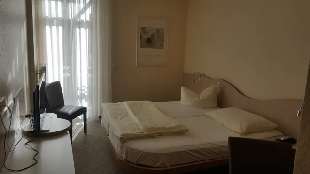 غرفة بسرير مزدوج في الملحق، Stadthotel Engel 5/9