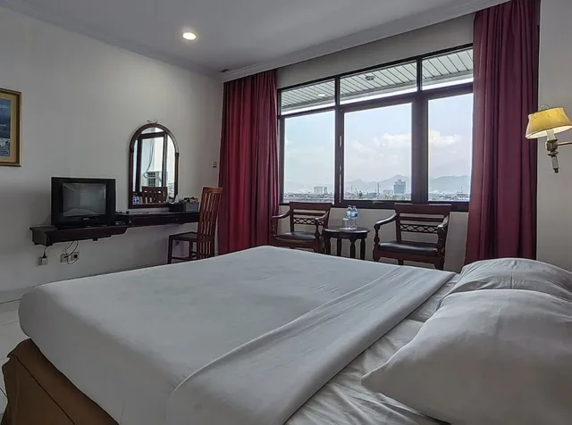 غرفة ديلوكس بسرير مزدوج أو سريرين منفصلين، Pia Hotel Bandung 2/7