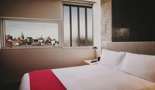 غرفة ديلوكس بسرير كوين، The Nolitan Hotel 6/10