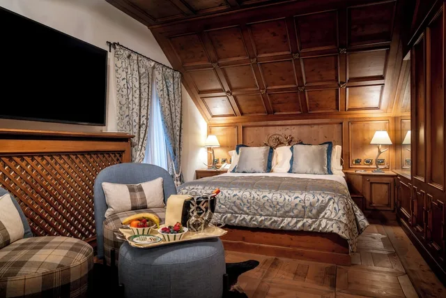 جناح بسرير مزدوج بجاكوزي، Ambra Cortina Luxury Fashion Boutique Hotel 4/8