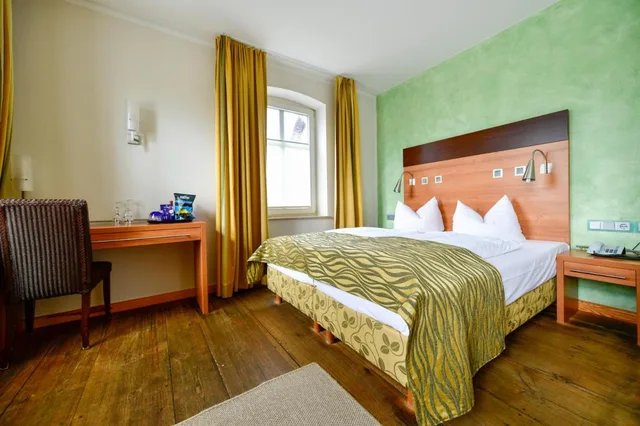 غرفة قياسية بسرير مزدوج، Landhotel Burg im Spreewald 6/10