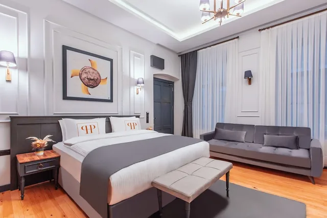 جناح جونيور بسرير كوين مع أريكة، Ferman Port Hotel 6/10