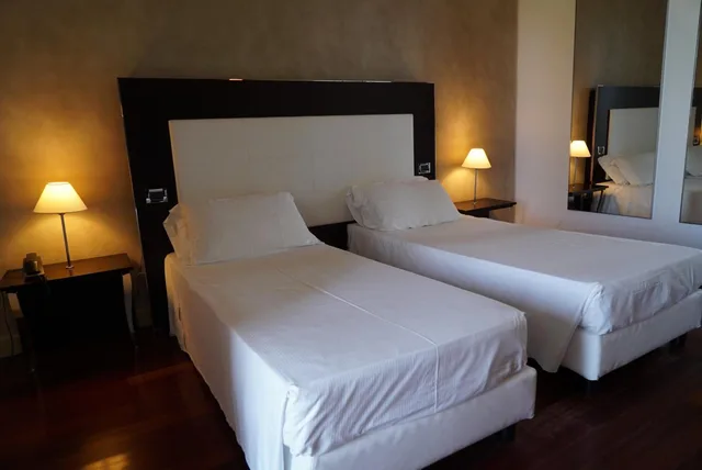 غرفة ثلاثية، Cremona Palace Hotel 4/7
