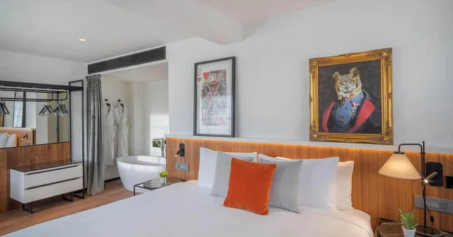 Regent, Suite, The Level At The Melia White House 5/10