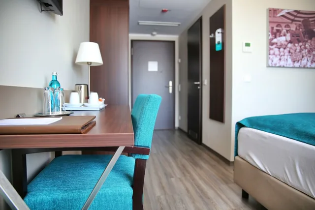 غرفة قياسية بسرير مزدوج أو سريرين منفصلين، Hotel Bomonti Nurnberg West 8/10