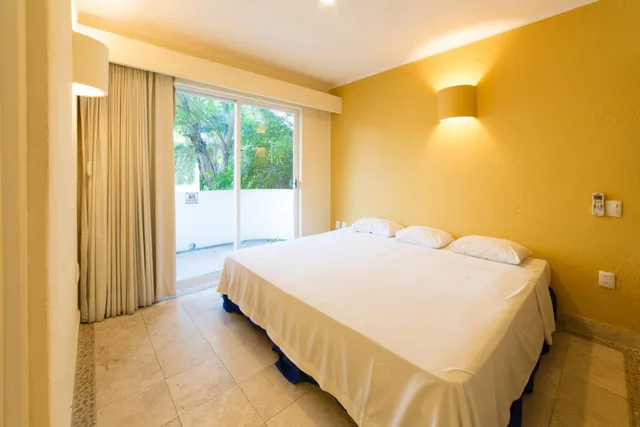 جناح، Villamar Princesa Suites 4/10
