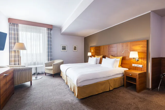 غرفة تنفيذية بسرير كينج، Grand Hotel International 5/9