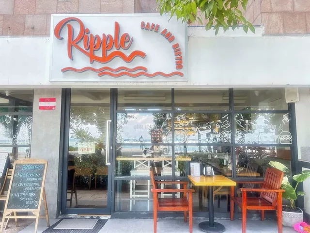 Ripple Beach Inn، Male 10/50