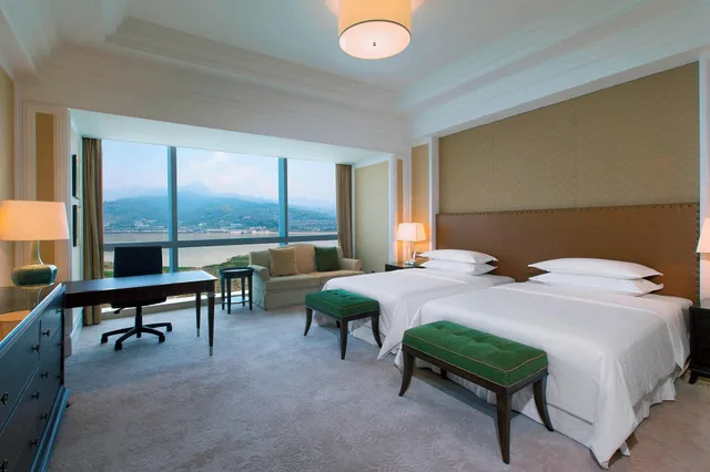 غرفة بسرير مزدوج بإطلالة على النهر، Sheraton Fuzhou Hotel 2/4