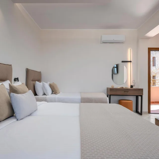Standard, Triple, Alia Palace - Adults Only 1/9