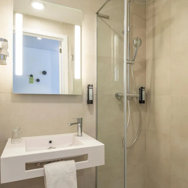 غرفة ثلاثية، B&B HOTEL Mechelen 9/10
