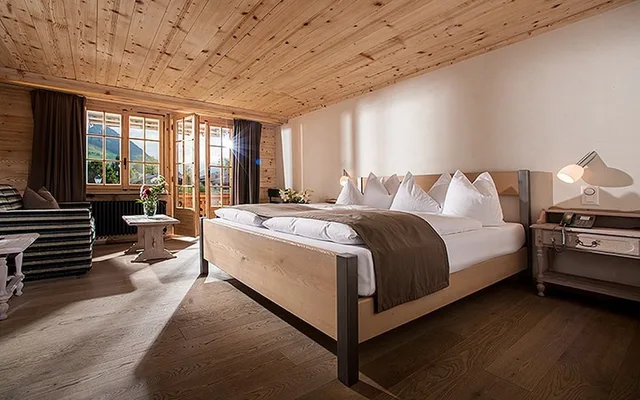 Superior, King Bed, Hotel Arc En Ciel Gstaad 2/8