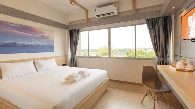 غرفة بريميير فاخرة بسرير مزدوج، B2 Surat Thani Boutique & Budget Hotel 2/3