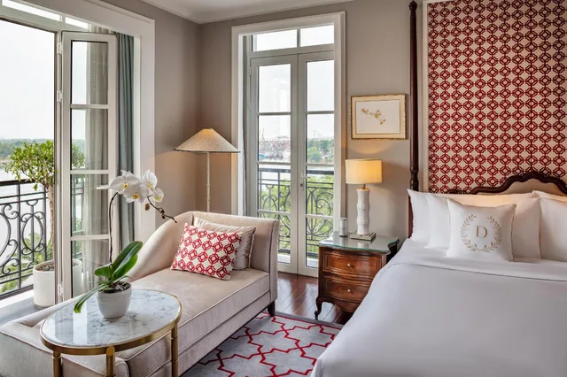 Grand, Suite, Queen Bed, River Front، Mia Saigon Luxury Boutique Hotel 2/2