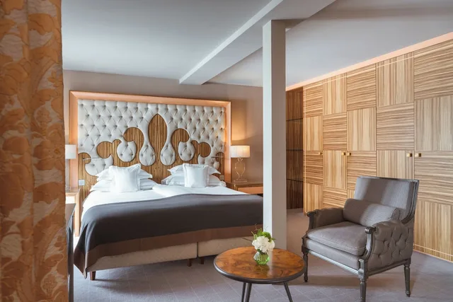 غرفة ديلوكس بسرير كينج بإطلالة على البحيرة، Carlton Hotel St Moritz 8/10