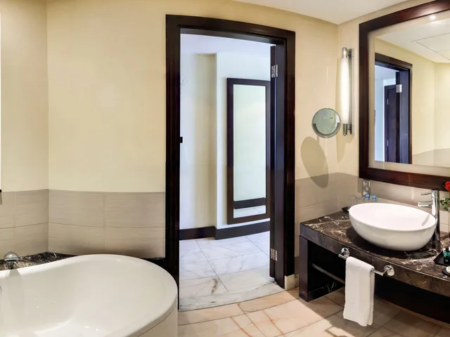 جناح كلوب جونيور بإطلالة على البحر، فندق سوفيتل كورنيش الخبر(Sofitel Al Khobar the Corniche) 6/6