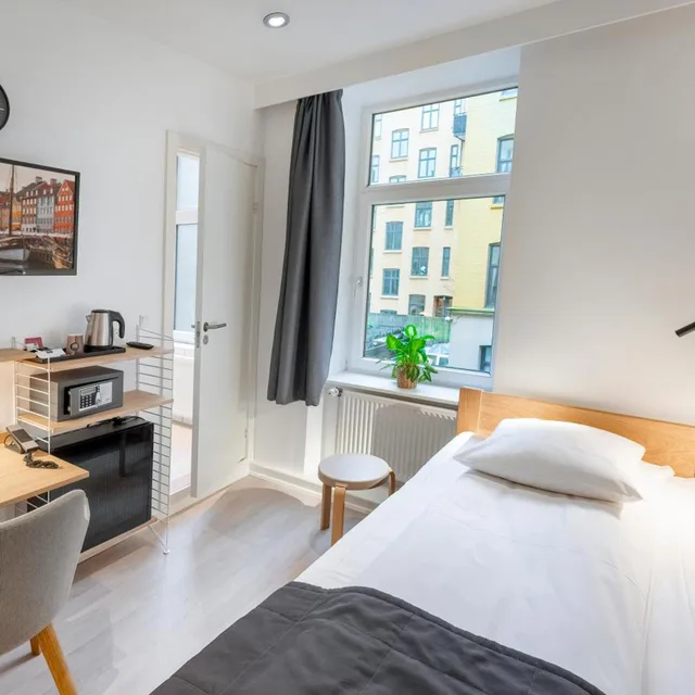 Single room, GO Hotel Ansgar 1/8