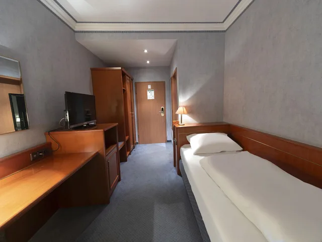 غرفة مفردة، B&b Hotel Gotha-hbf 1/4
