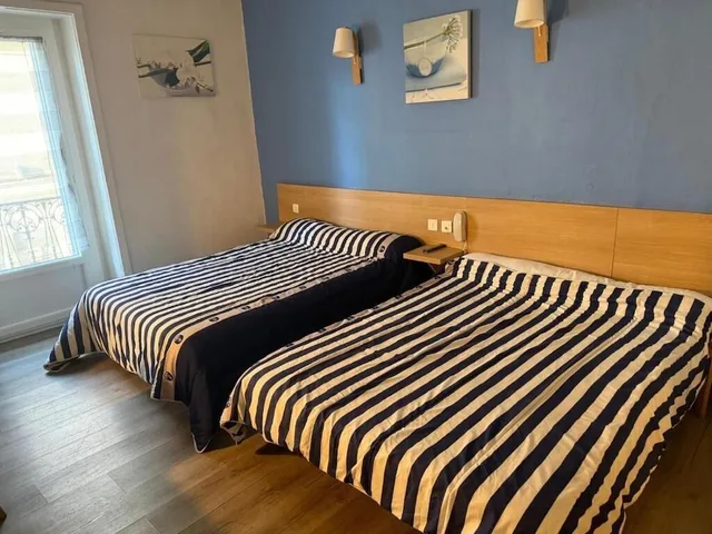 Family, 2 Double and Twin Beds، HOTEL COLISEE VERDUN 1/3