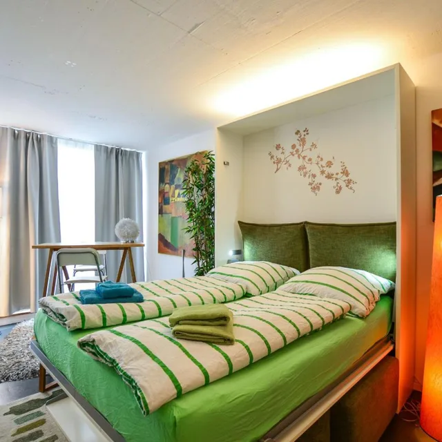 Studio, Boardinghouse K314 1/9