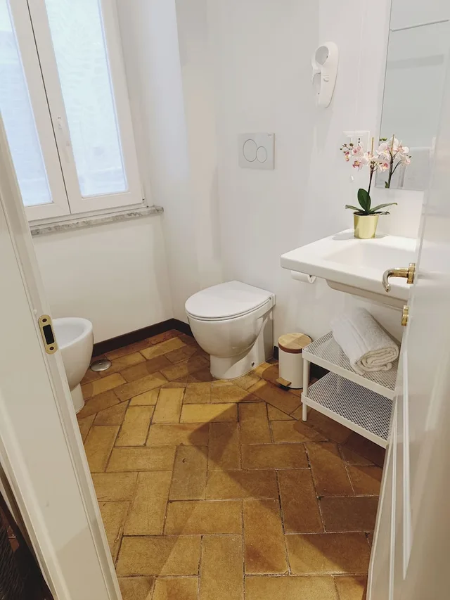 جناح بسرير كوين وسرير مزدوج، Piccolo Trevi Suites 5/5